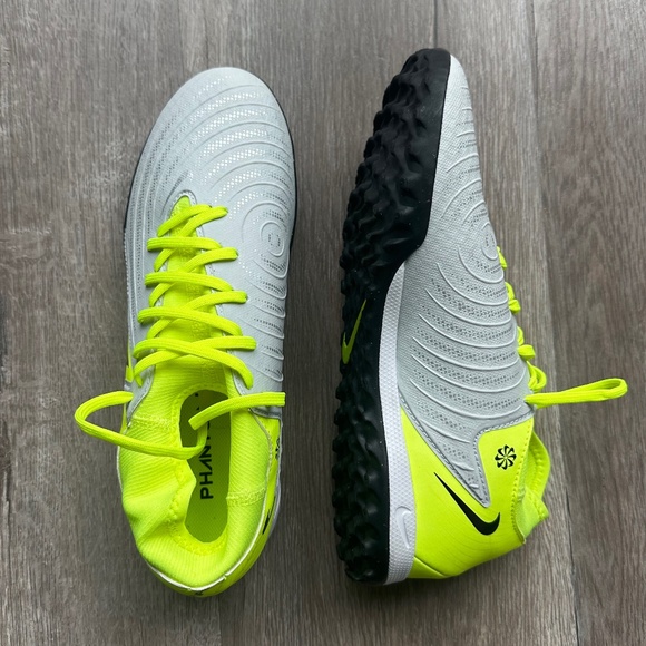 Mens Phantom Luna NikeSkin Neon Yellow/Silver Turf Cleats main image 7